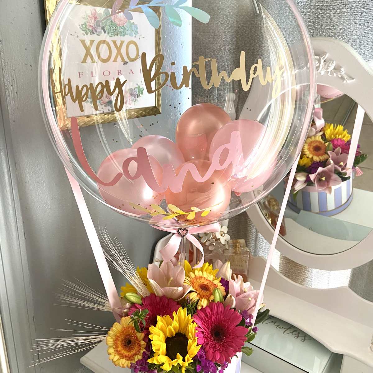 XOXO Floral and Balloons