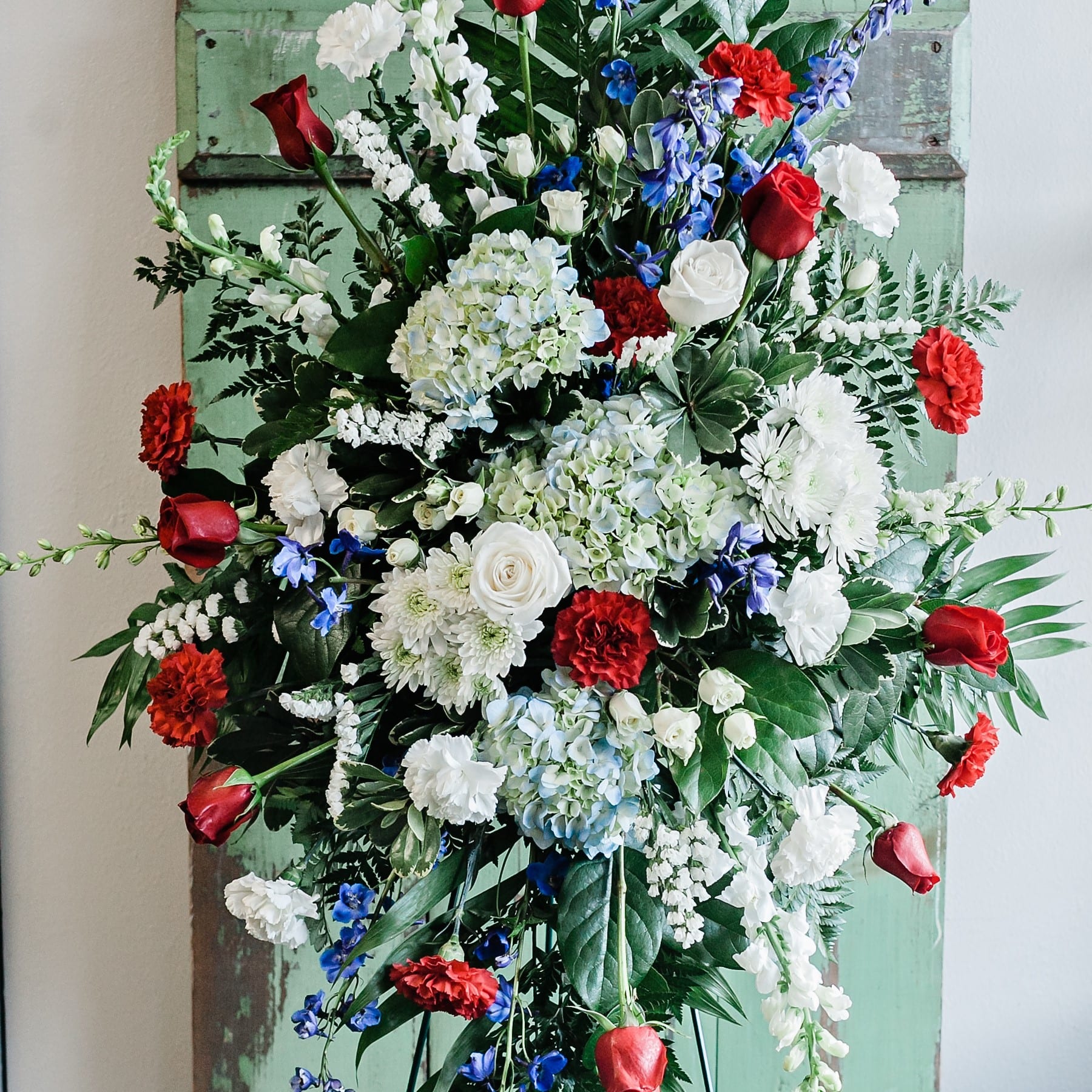 Lebanon Florist | Flower Delivery by Flowers from the Rafters