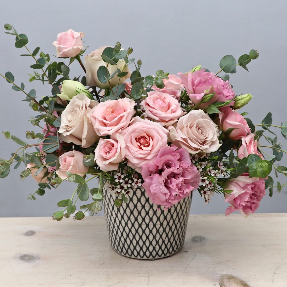 Glendale Florist Flower Delivery by Glendale Florist
