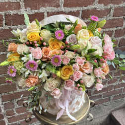 Momma Mia - Santa Clarita Valley Florist