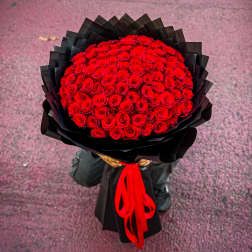 Royal Red Dome- 100 Rose Bouquet