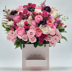 Chocolate & Bloom Delight