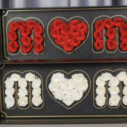 MOM luxury rose box