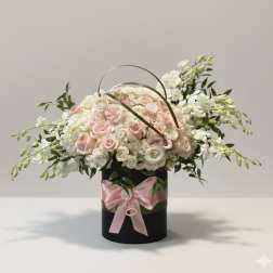 Welcome Baby Girl by Ritsa flowers