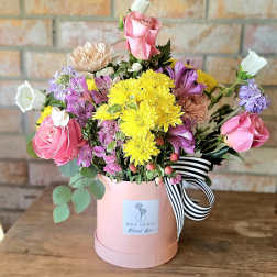 Pretty Little Moment