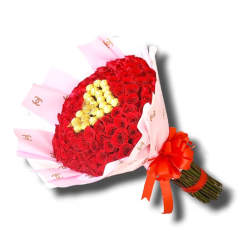 100 Red Roses W/ Chocolates Heart.