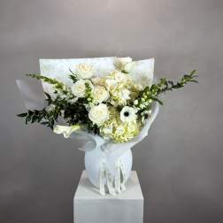 For Eomeoni in White