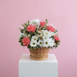 Sweet Daisy Basket