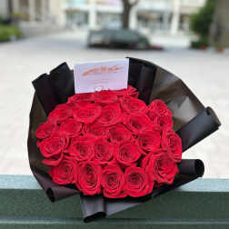 Ramo con 24 rosas en Long Island New York