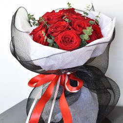Passionate Petals Bouquet - Petite