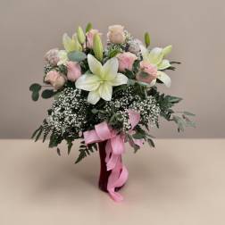 Rose lily by Daisy