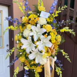 Golden Memories Standing Spray