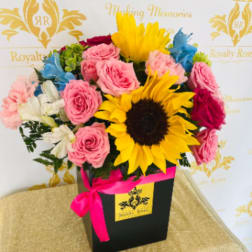 Mom Box of Flowers