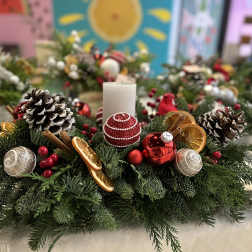 Holiday- Long Centerpiece: red & white