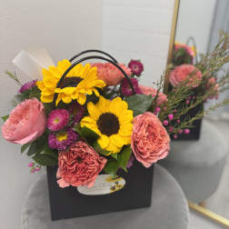 Pink Lady Purse Bouquet