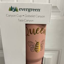 Evergreen Queen Bee tumbler