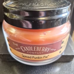 Jar candle labeled Spiced Punkin Pie