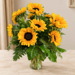 Sunflower bouquet in a clear glass vase