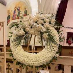 Heavenly Embrace Sympathy Wreath