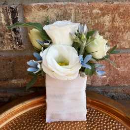 Pocket Party Boutonniere