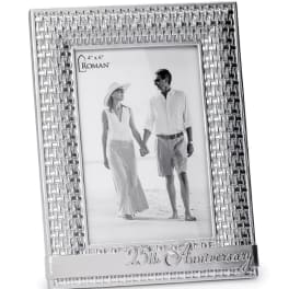 Silver 4x6 photo frame with a couple's beach photo and 25th Anniversary text