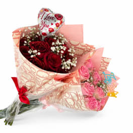 Two rose bouquets with a heart-shaped "I Love You" balloon