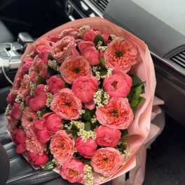 Coral Charm Bouquet. The photo shows the premium size.