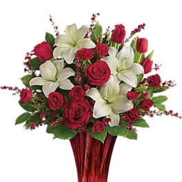 Love's Passion Bouquet by Teleflora