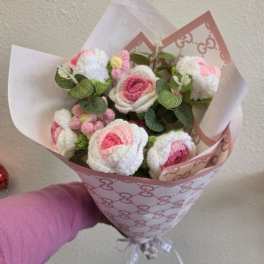 BOUQUETH DE ROSAS TEJIDAS