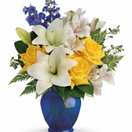 Teleflora's Oceanside Garden Bouquet