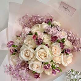 Blushing Elegance Rose Bouquet
