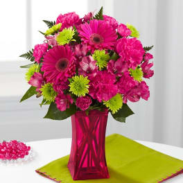 The FTD Raspberry Sensation Bouquet
