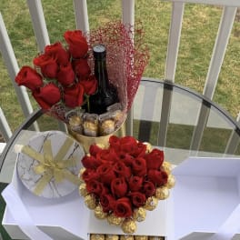 Red roses with chocolate