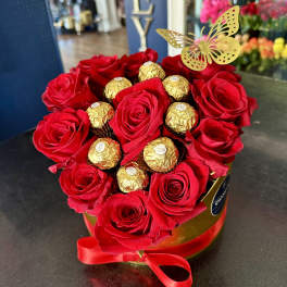 Chaney‘s 3D Heart of Roses (1 dozen)