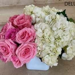 Hydrangeas with Pink Roses in a glass or white square
