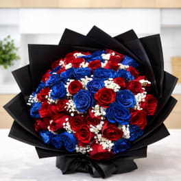 Luxury Roses Bouquet – Red & Blue Edition