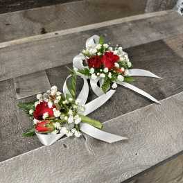 Red Corsages & Boutonnieres