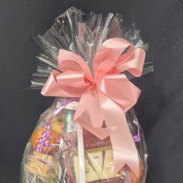 SWEET COMFORT FRUIT AND GOURMET BASKET