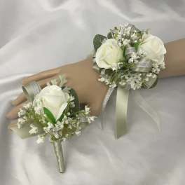 Neutral corsage set