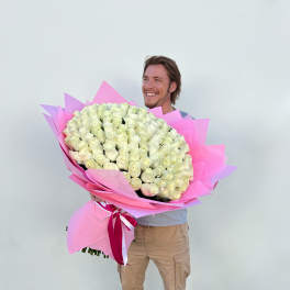 150 White Roses