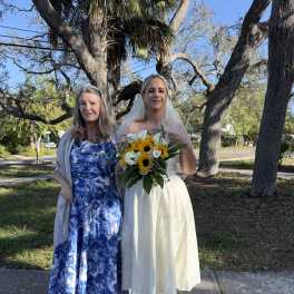 Golden Elegance Bouquet