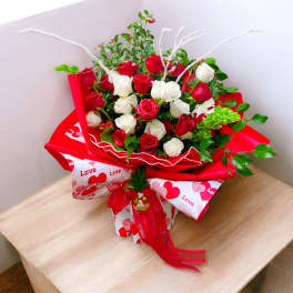 36 roses with seasonal flower bouquet