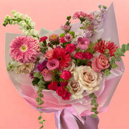 Pink Celebration flower bouquet