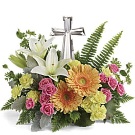 Teleflora's Precious Petals Bouquet
