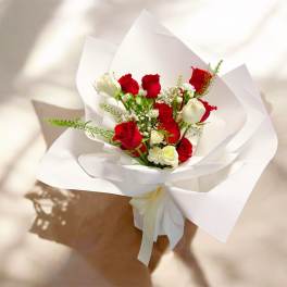 Premium white and red roses bouquet