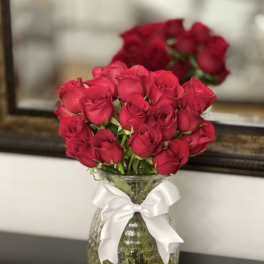 TRADITIONAL ROSES