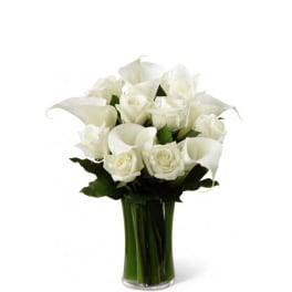 The FTD Sweet Solace Bouquet