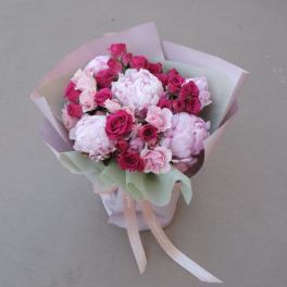 Pink Sweetheart Crush Peonies and Roses