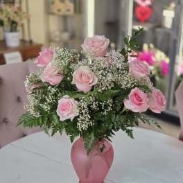 Dozen Long Stemmed Pink Roses