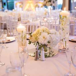 White Centerpiece II